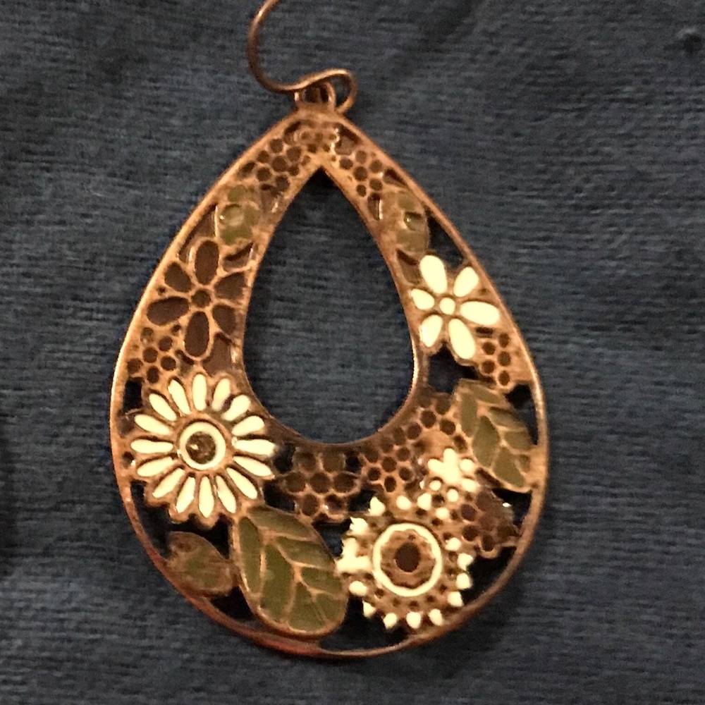 🌻Fun Floral Dangles🌻🌸🌼 - Picture 5 of 7